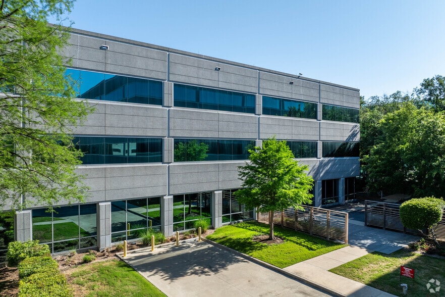 10300 Town Park Dr, Houston, TX for lease - Building Photo - Image 3 of 5