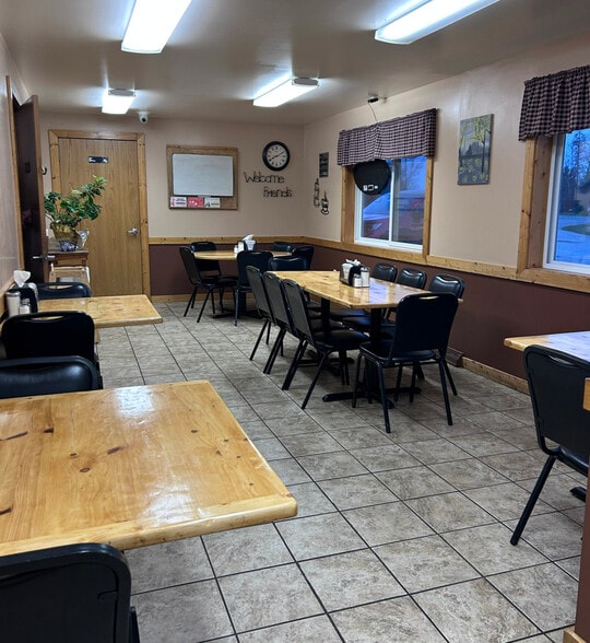 N17480 US Highway 141, Beecher, WI for sale - Building Photo - Image 3 of 7