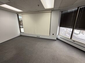 500 Market St, Steubenville, OH for lease Interior Photo- Image 2 of 9