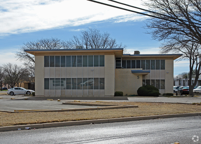 5 Briercroft Office Park, Lubbock, TX for lease - Building Photo - Image 2 of 68