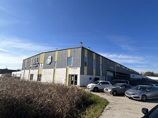 Plus de détails pour 950 & 1000 N Villa Ave – Industriel à vendre, Villa Park, IL