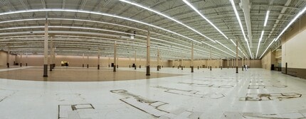 3462-3630 Mayfield Rd, Cleveland Heights, OH for lease Interior Photo- Image 1 of 5