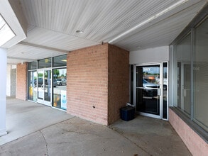 45 E Chestnut St, Mifflinburg, PA for lease Interior Photo- Image 2 of 3