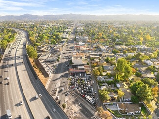 Plus de détails pour 6025 Laurel Canyon Blvd, North Hollywood, CA - Commerce de détail à vendre