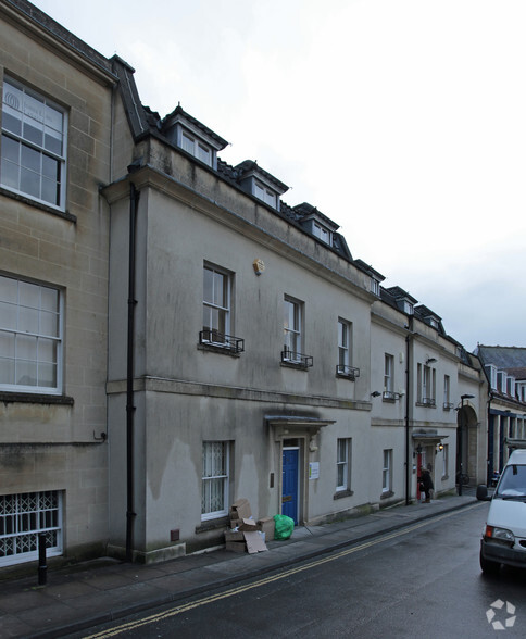 8 Palace Yard Mews, Bath à louer - Photo principale - Image 1 de 2