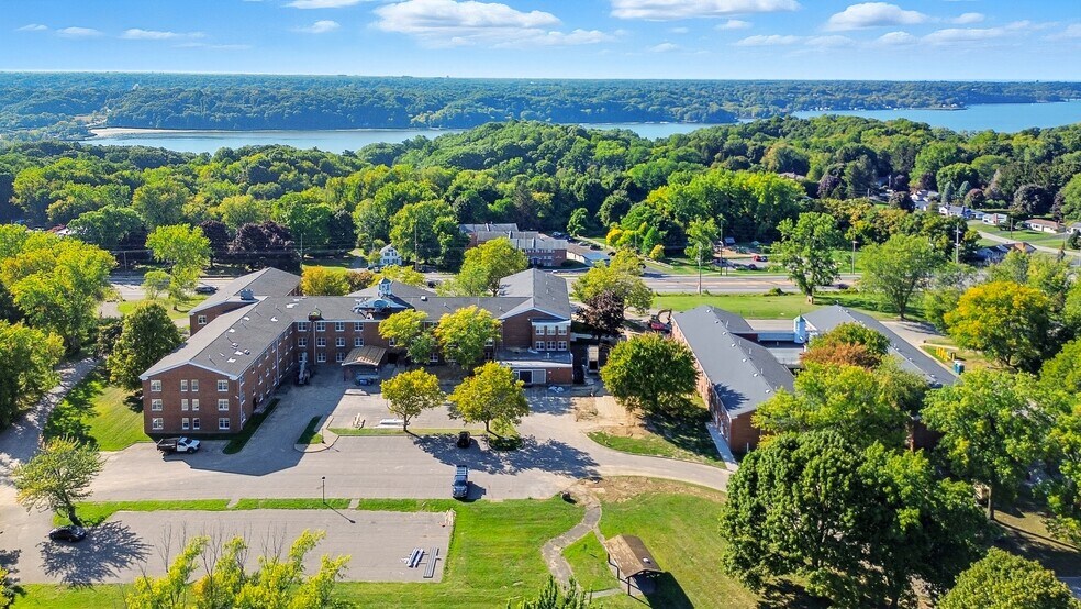 1550 Empire Blvd, Webster, NY à vendre - Photo du bâtiment - Image 2 de 26