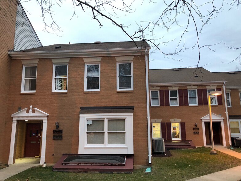 18500-18540 Office Park Dr, Gaithersburg, MD à louer - Photo du bâtiment - Image 3 de 15