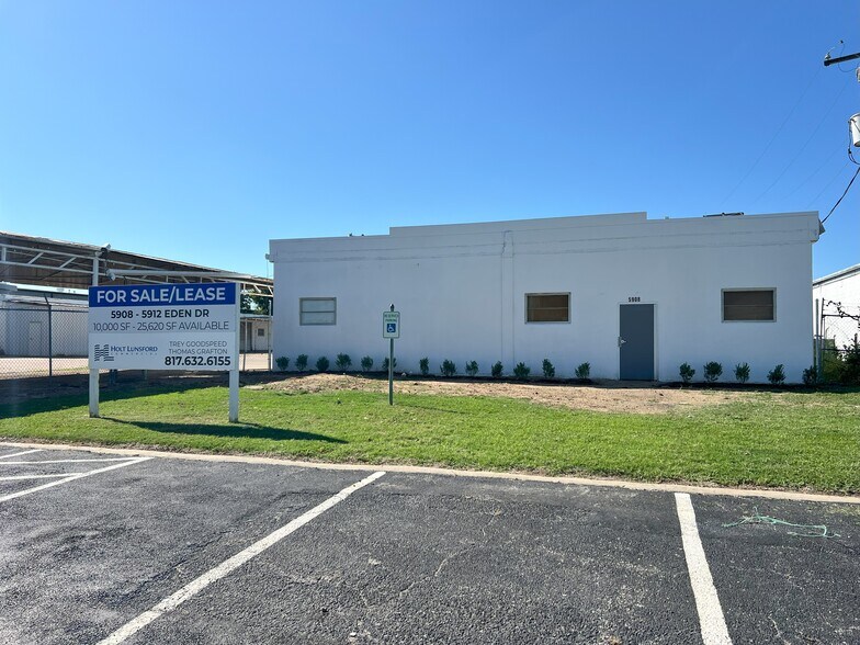 Eden Business Park portefeuille de 2 propriétés à vendre sur LoopNet.ca - Photo du bâtiment - Image 1 de 3