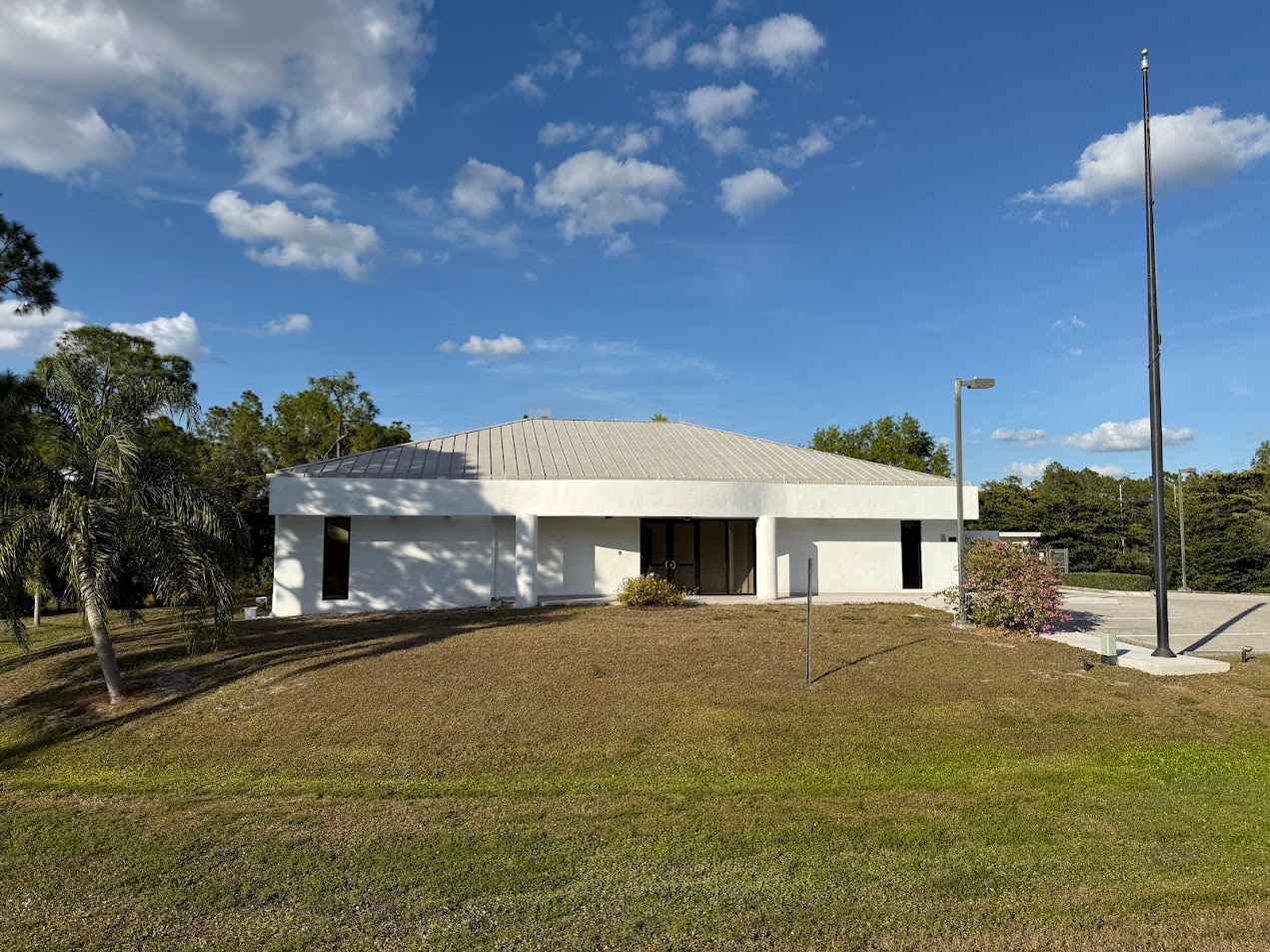 3205 Beck Blvd, Naples, FL for lease Primary Photo- Image 1 of 10