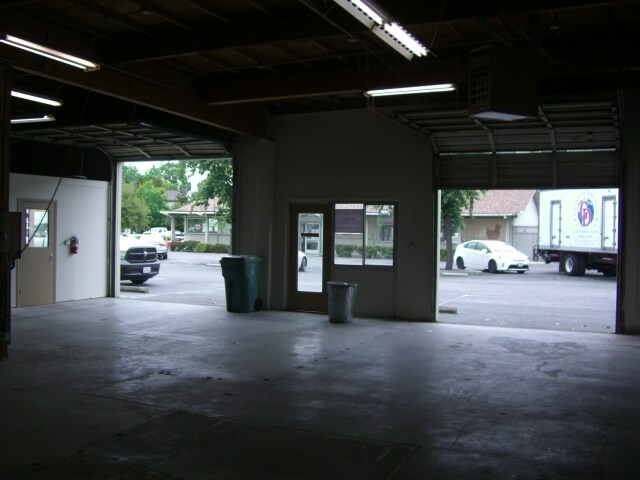 716 San Antonio Rd, Palo Alto, CA for lease - Building Photo - Image 2 of 10