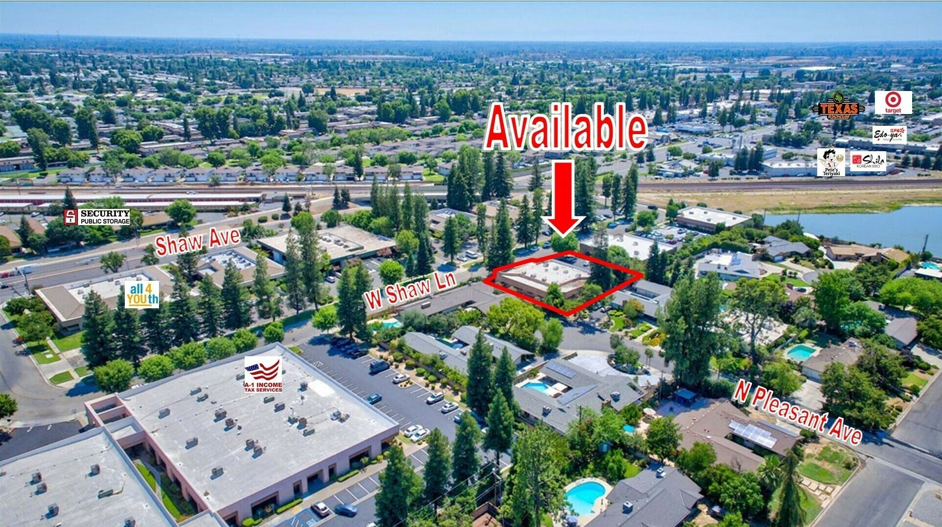 2600 Shaw Ave, Fresno, CA à vendre Photo principale- Image 1 de 55