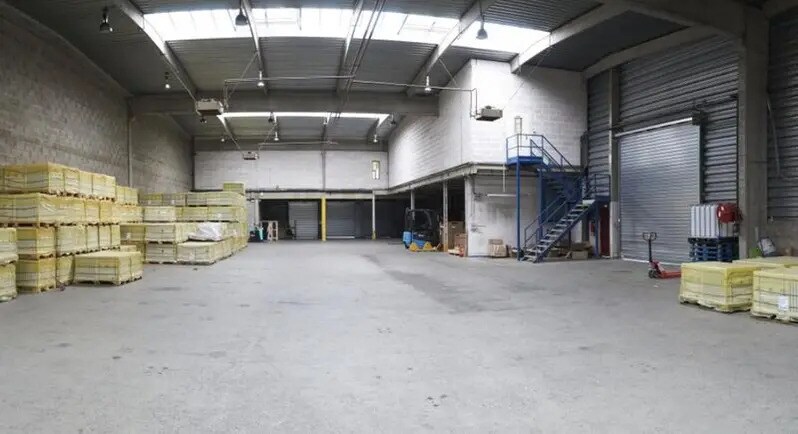 Flex in Chassieu for lease Interior Photo- Image 1 of 5