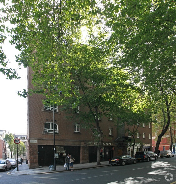Rosebery Ave, Londres à louer - Photo du bâtiment - Image 2 de 4