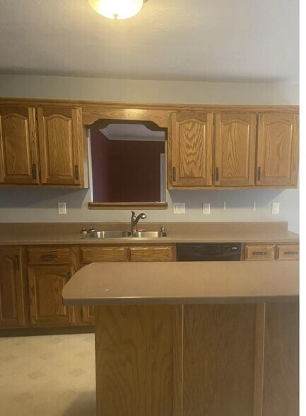 163 Holly Hock Dr, Liberty, KY à vendre - Photo intérieure - Image 3 de 11