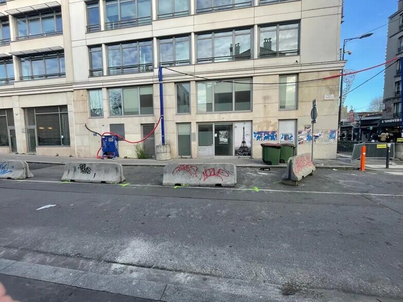 Bureau dans Montreuil à louer - Photo du bâtiment - Image 2 de 11