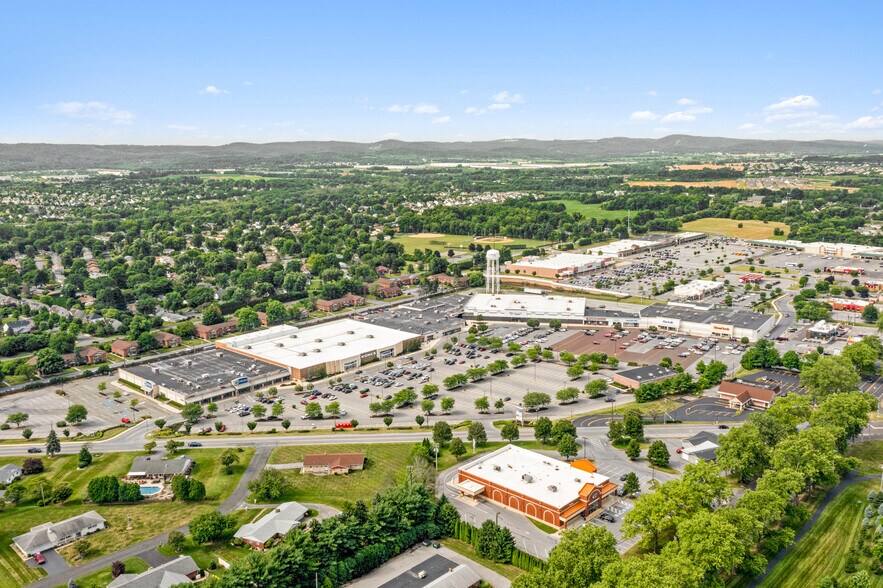 6900 Hamilton Blvd, Trexlertown, PA à louer - Photo du bâtiment - Image 2 de 47