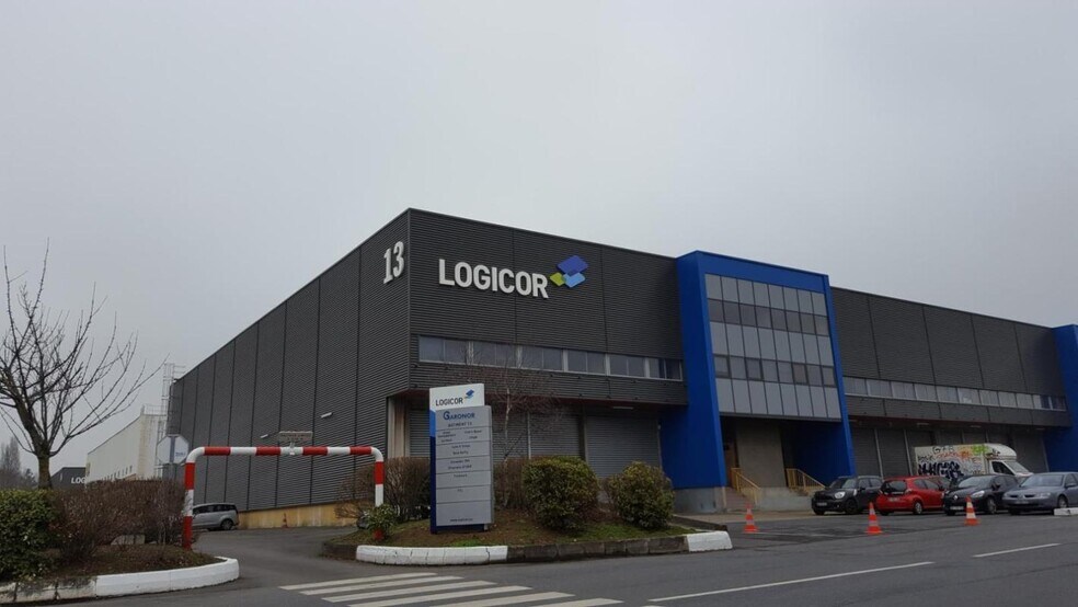 Industrial in Aulnay-sous-Bois for lease - Building Photo - Image 3 of 4
