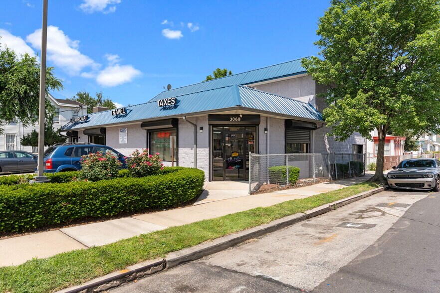 3069 River Rd, Camden, NJ à vendre - Photo du bâtiment - Image 3 de 50