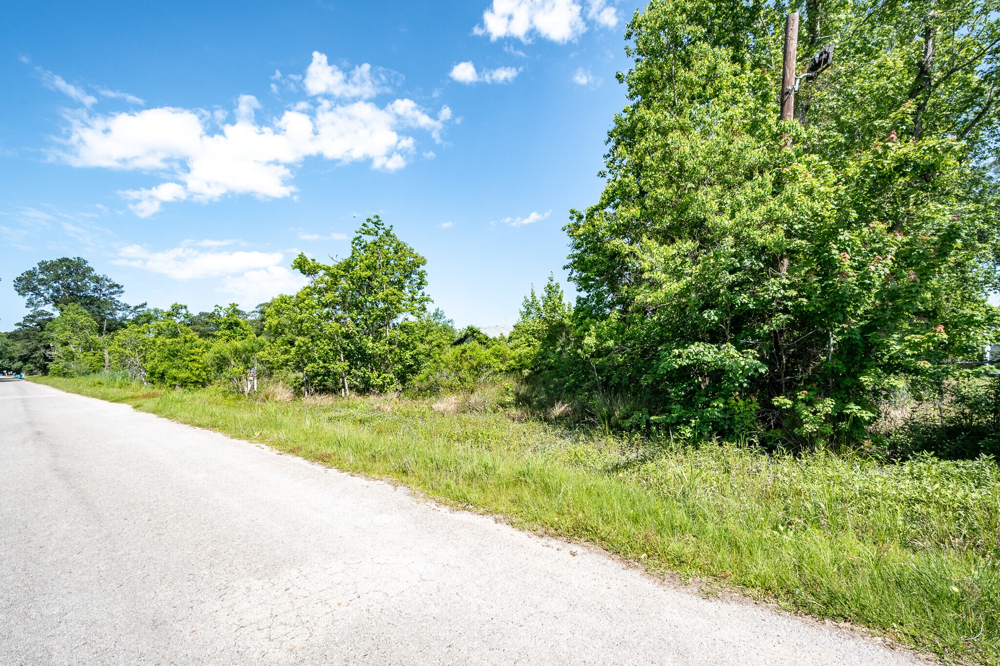 26587 Brice Ln, Splendora, TX à vendre Photo du bâtiment- Image 1 de 1