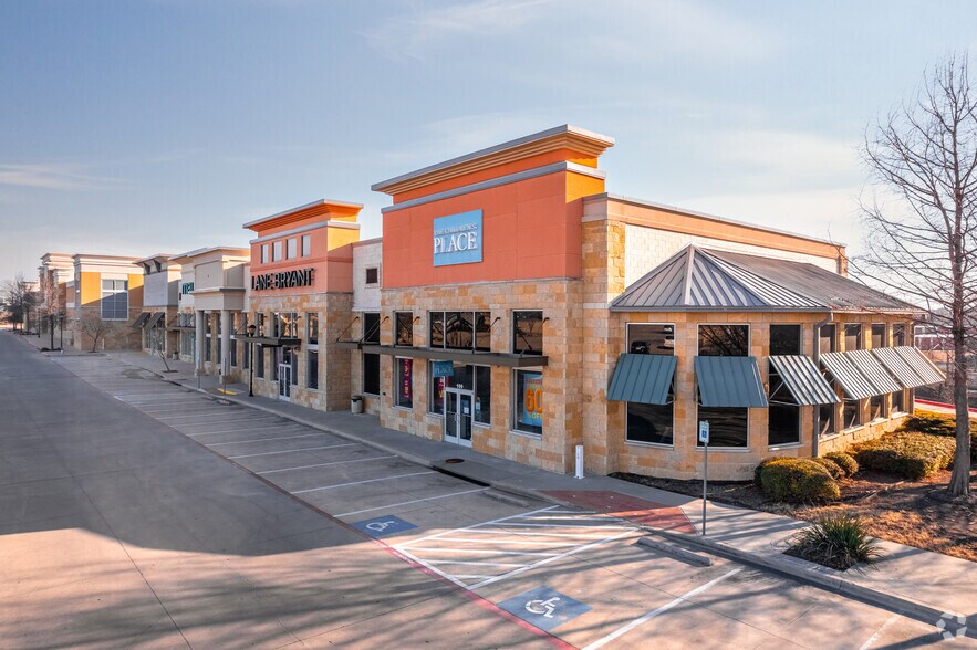 Interstate 30, Rockwall, TX à louer - Photo du bâtiment - Image 1 de 4