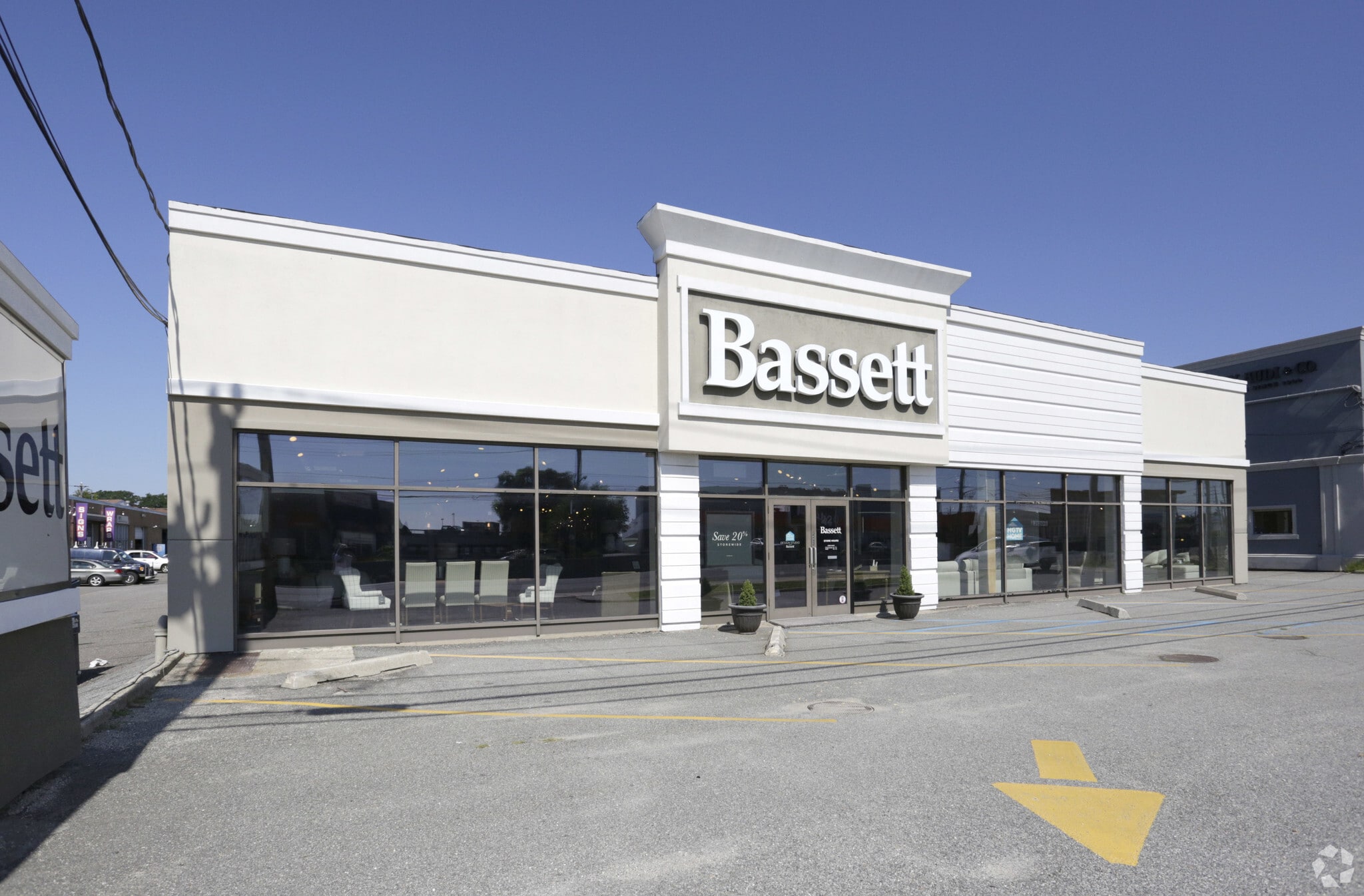 220 Broadhollow Rd, Farmingdale, NY for lease Building Photo- Image 1 of 15