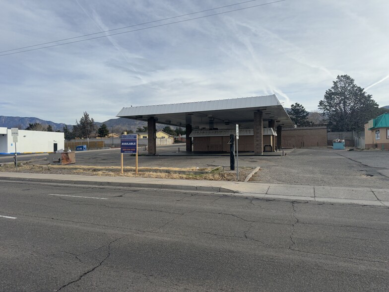 1420 Juan Tabo Blvd NE, Albuquerque, NM for sale - Building Photo - Image 2 of 3