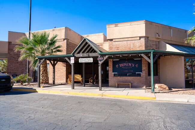 More details for 850 S Bluff St, St George, UT - Retail for Lease