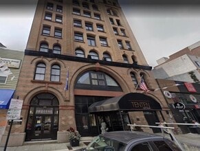 1010 Race St, Philadelphia, PA for lease Interior Photo- Image 1 of 3