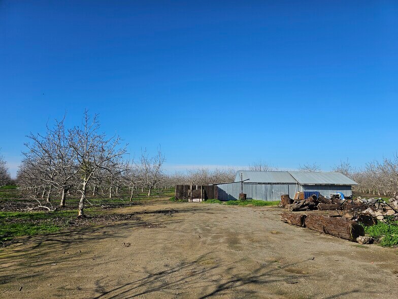 3161 Garden Hwy, Yuba City, CA for sale - Building Photo - Image 2 of 2