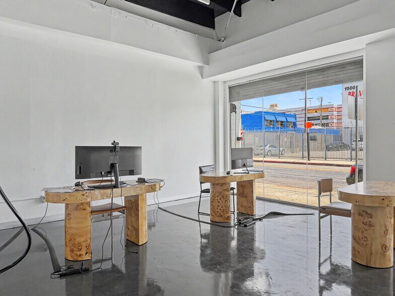 1507-1509 Maple Ave, Los Angeles, CA à louer - Photo du bâtiment - Image 3 de 25