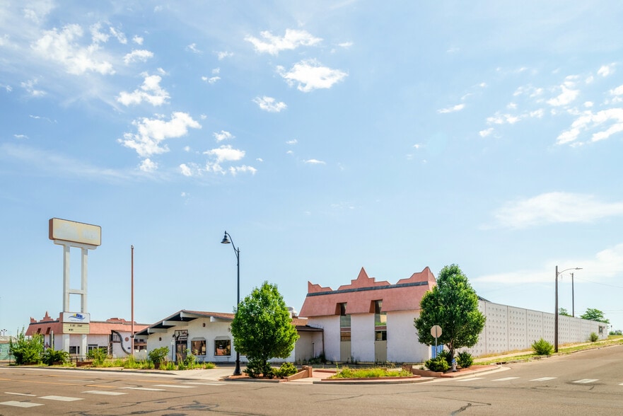 730 N Santa Fe Ave, Pueblo, CO for sale - Building Photo - Image 2 of 11