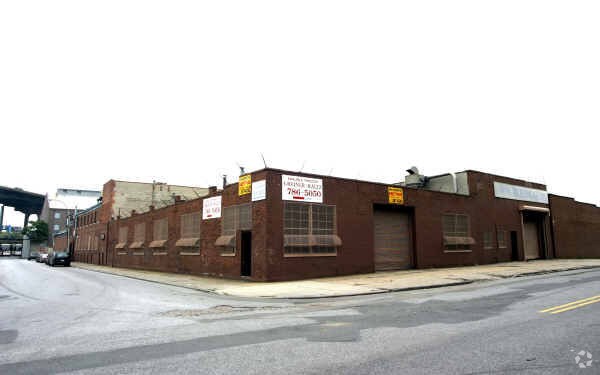 572 Smith St, Brooklyn, NY for lease - Building Photo - Image 2 of 17