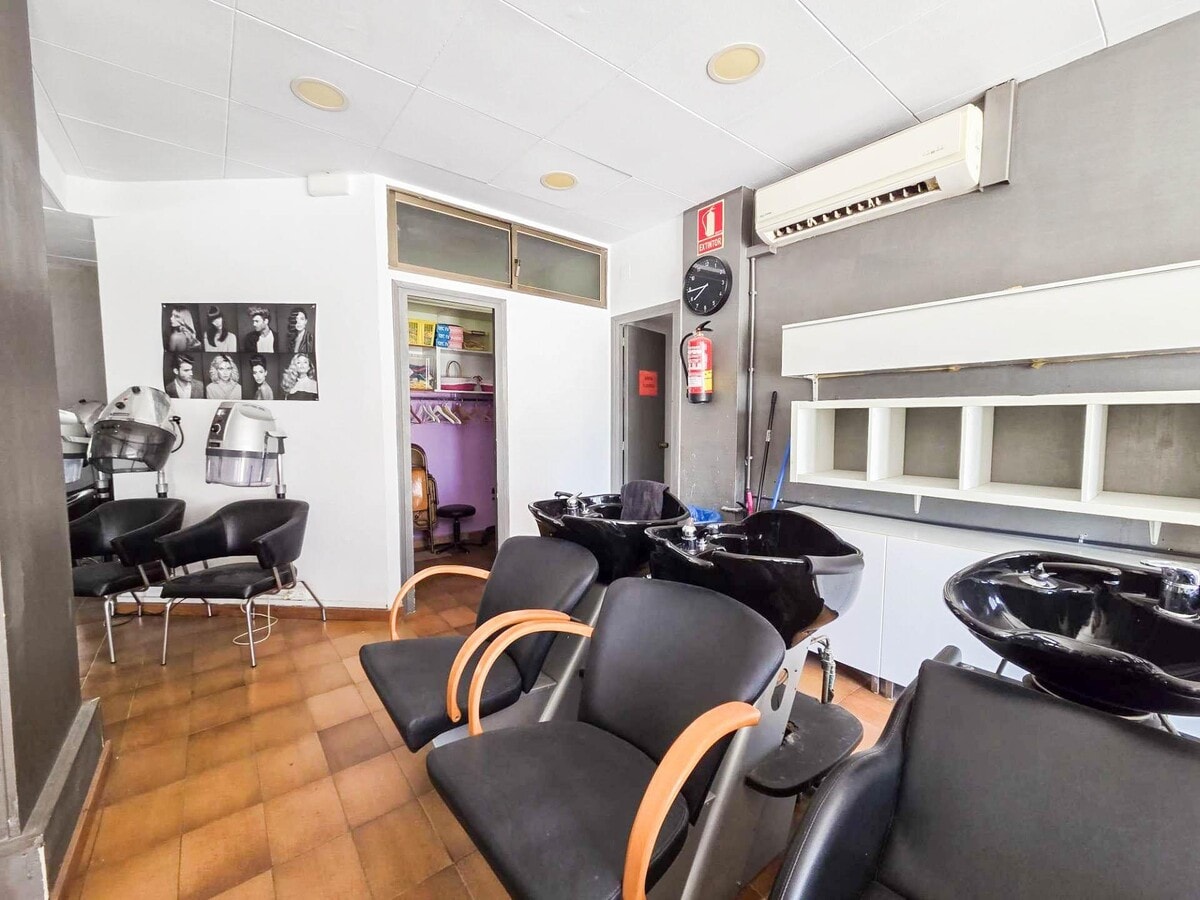 Martorell, BAR 08760 - - - Interior Photo - Image 2 of 4