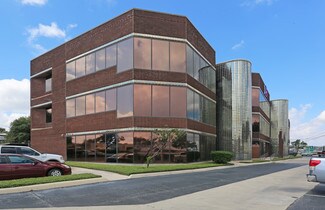 Plus de détails pour 100 Sandau Rd, San Antonio, TX - Bureau à louer