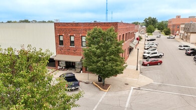 301-303 W Reed St, Moberly, MO for lease Aerial- Image 2 of 21