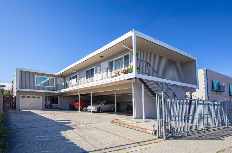669 Masson Ave, San Bruno, CA à vendre - Photo du bâtiment - Image 1 de 12