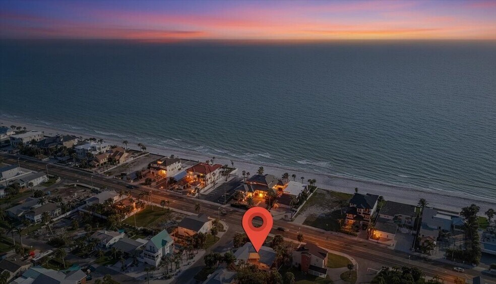 16007 Gulf Blvd, Redington Beach, FL à vendre - Photo du bâtiment - Image 1 de 6
