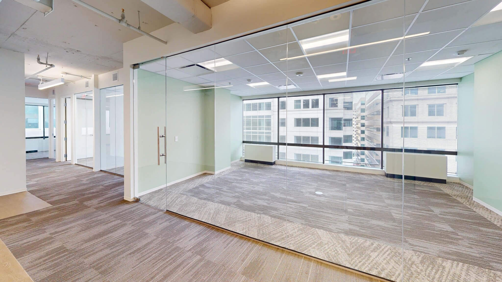 1444 I St NW, Washington, DC à louer Photo du bâtiment- Image 1 de 9