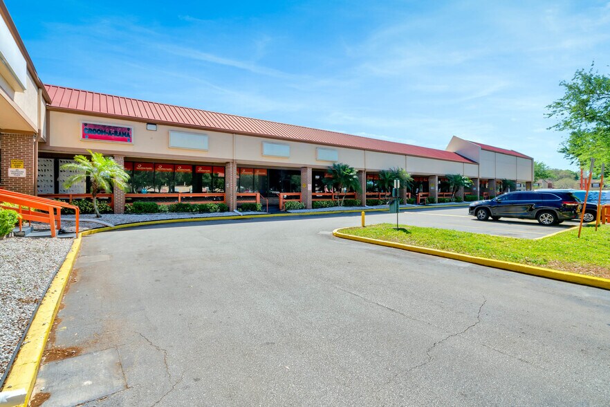 6801-6925 W Colonial Dr, Orlando, FL à louer - Photo du bâtiment - Image 3 de 30