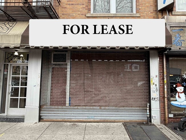 More details for 6645 Fresh Pond Rd, Ridgewood, NY - Retail for Lease