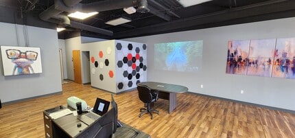 15875 Franklin Trl, Prior Lake, MN for lease Interior Photo- Image 1 of 5