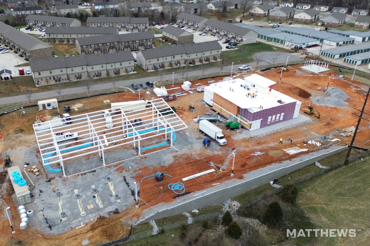 1290 Parkway Pl, Clarksville, TN à vendre Photo principale- Image 1 de 4