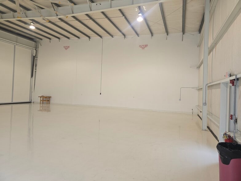 711 Ramp Rd, Naples, FL for sale - Building Photo - Image 3 of 12