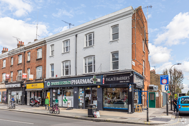 109-111C Fulham Palace Rd, London à louer - Photo principale - Image 1 de 7