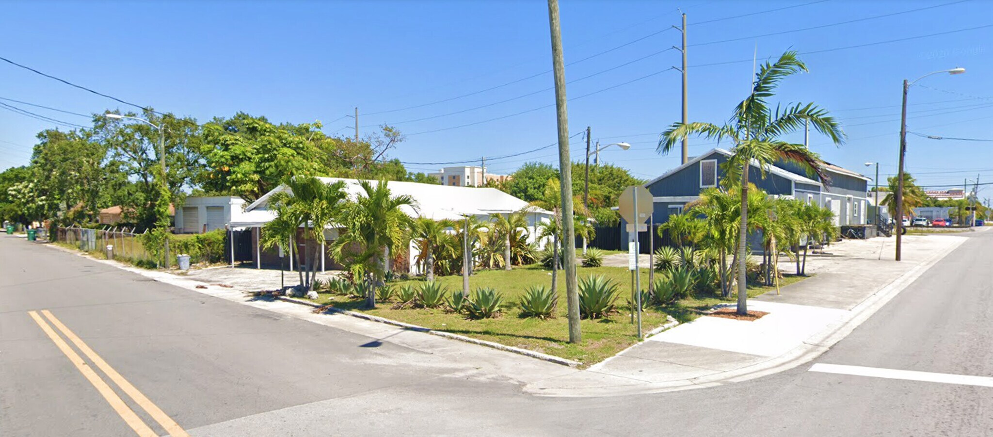 400 NW 1st St, Dania Beach, FL à vendre Photo principale- Image 1 de 7