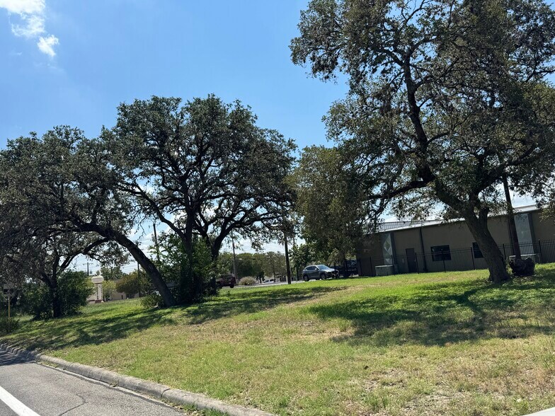 Jones Maltsberger & Cross Canyon Rd, San Antonio, TX à vendre - Photo du bâtiment - Image 3 de 10