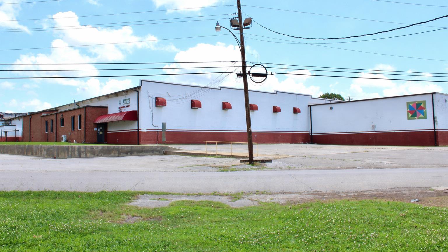 1900 Avondale Road, Humboldt, TN for sale Primary Photo- Image 1 of 4