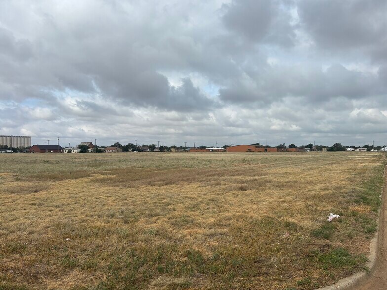 1900 Walter Griffin, Plainview, TX for sale - Other - Image 1 of 3