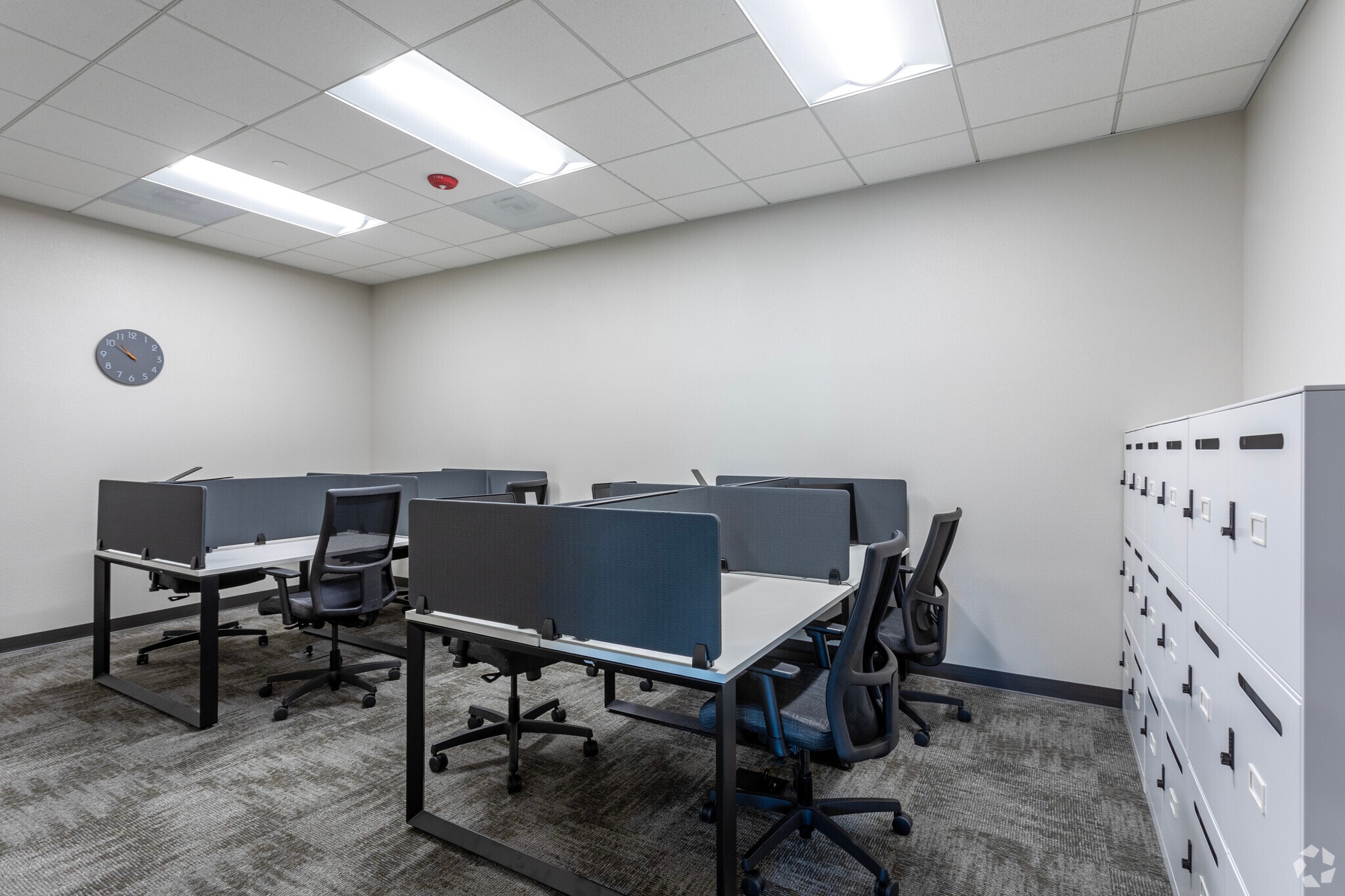 265 E River Park Cir, Fresno, CA for lease Interior Photo- Image 1 of 1