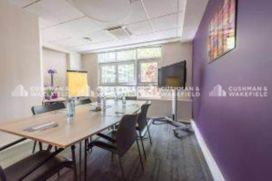 60 Avenue Charles De Gaulle, Neuilly-sur-Seine for lease - Building Photo - Image 1 of 14